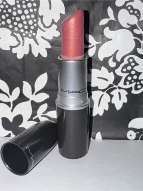MAC Love Henri Lipstick
